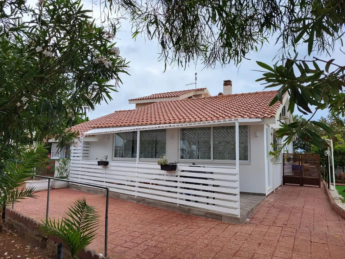Appartamento La Caletta di Afrodite Calabernardo Italia