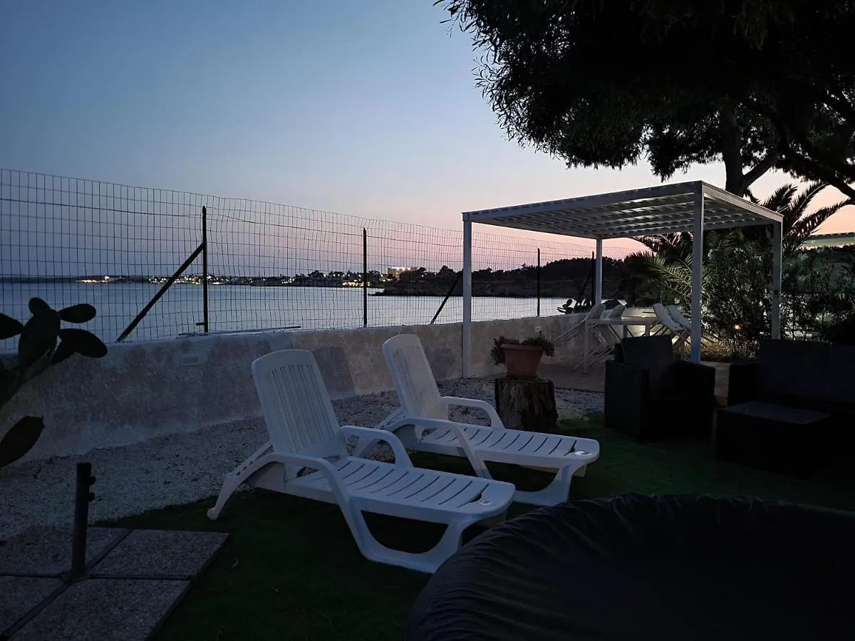 Apartment La Caletta Di Afrodite Calabernardo