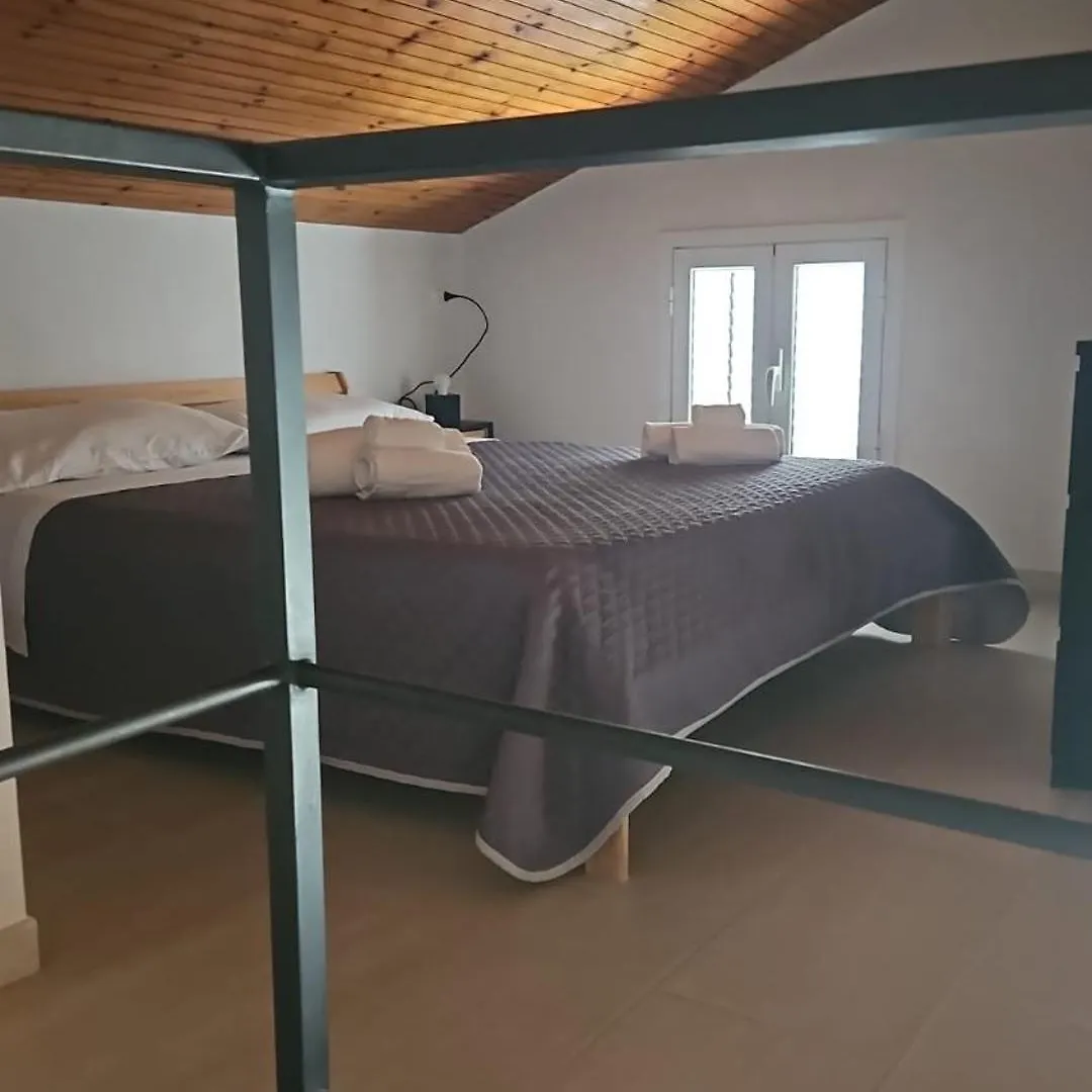 Appartamento La Caletta di Afrodite Calabernardo
